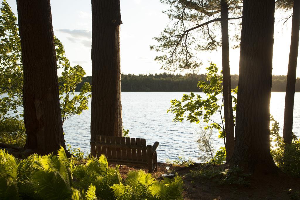 Wolf Cove Inn Poland Exterior photo