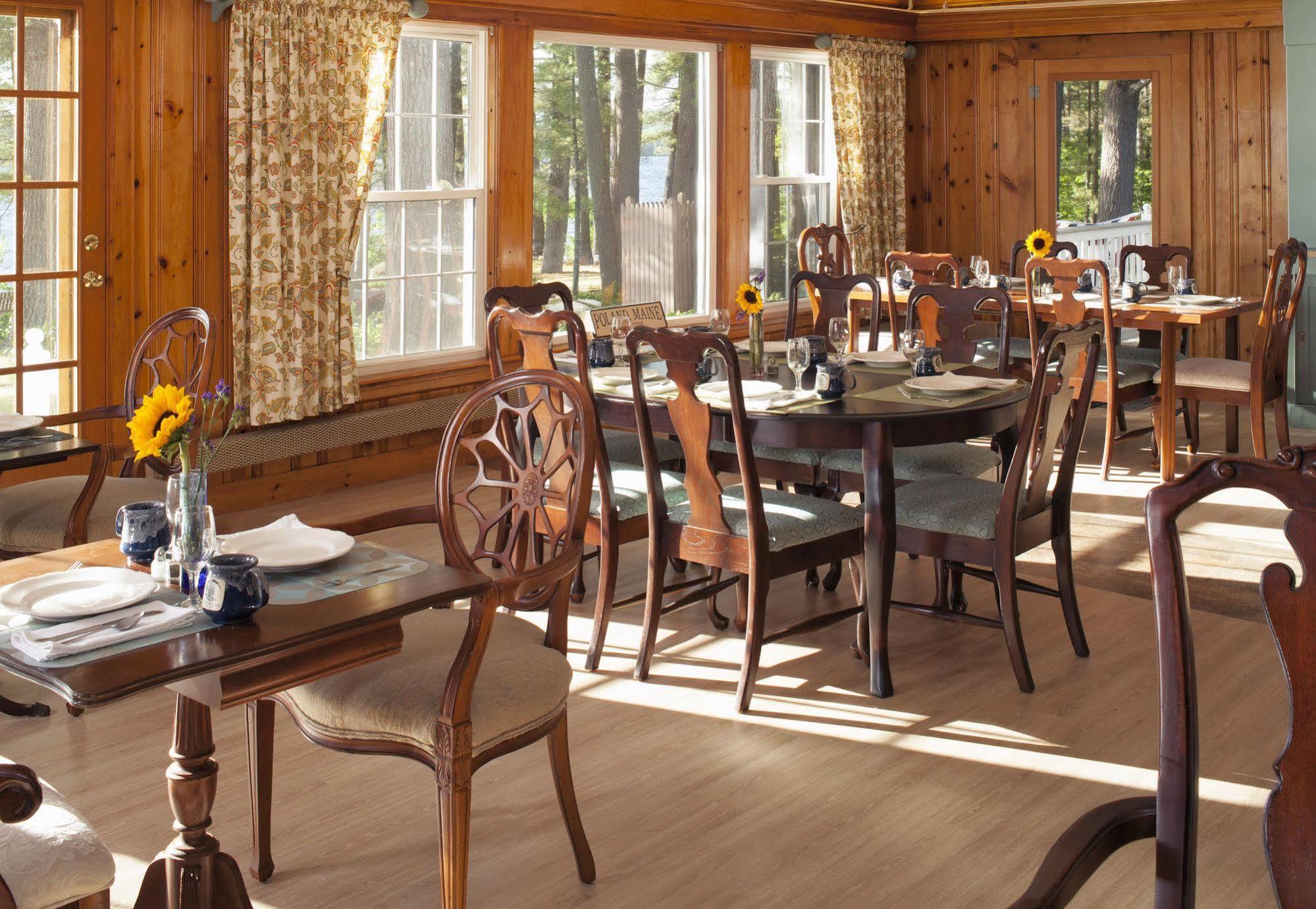 Wolf Cove Inn Poland Exterior photo